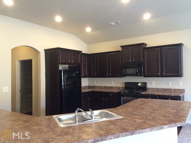 Building Photo - 419 Reinhardt Ln
