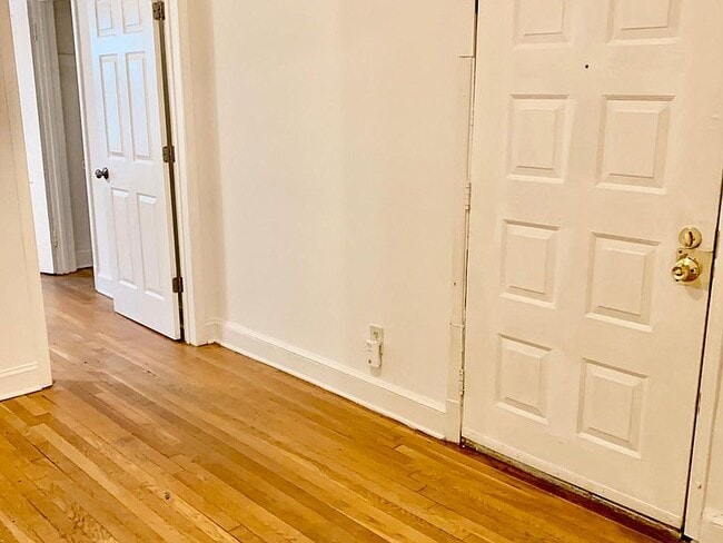 Building Photo - 1323 Anacostia Rd SE