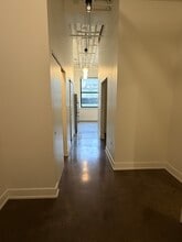 Building Photo - 28 E Adams St