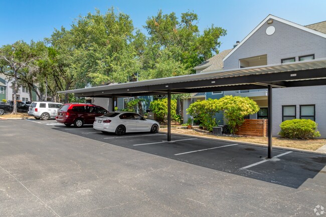 Building Photo - Apex Apartments