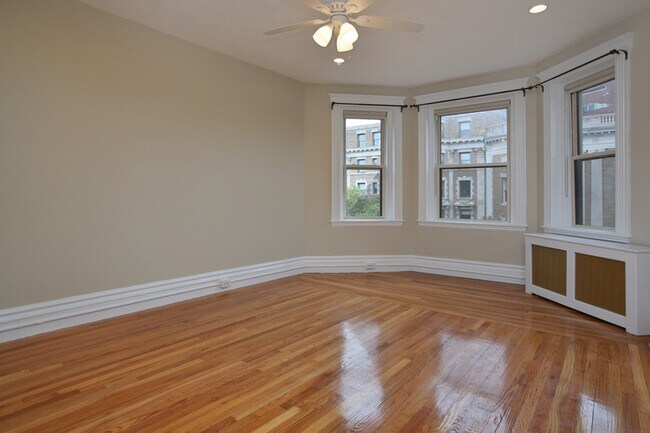 Building Photo - 1116 Boylston St