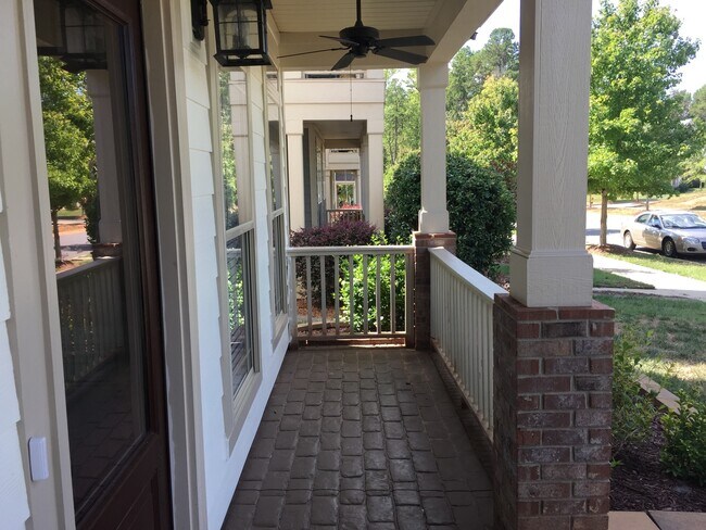 Foto del edificio - 15318 S Birkdale Commons Pkwy