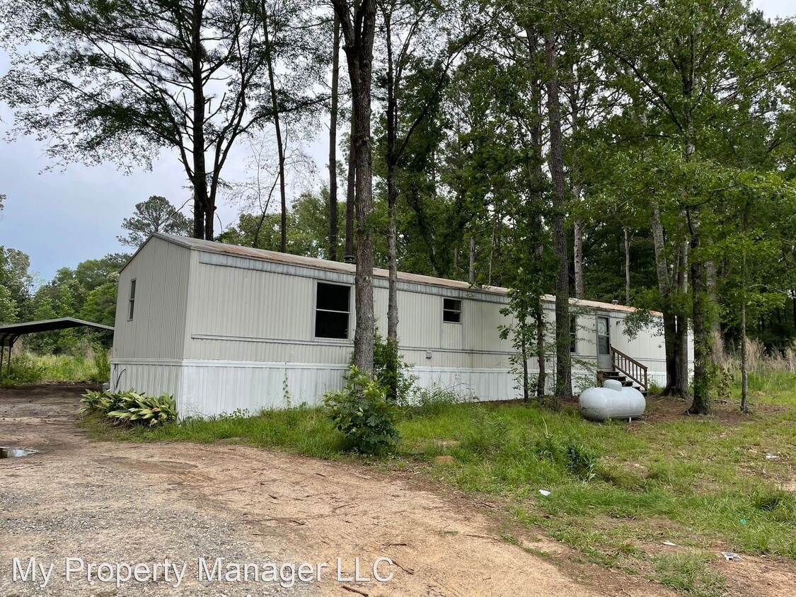 Primary Photo - 3 br, 2 bath House - 209 Hilaire Rd.