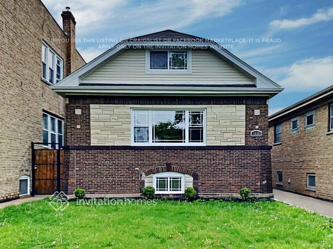 Foto principal - 1939 N Sayre Ave