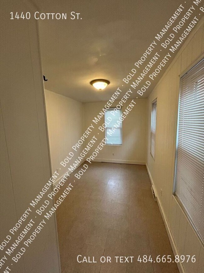 Foto del edificio - 1440 Cotton St