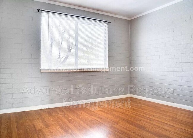 Foto del edificio - 3176 S 1000 E