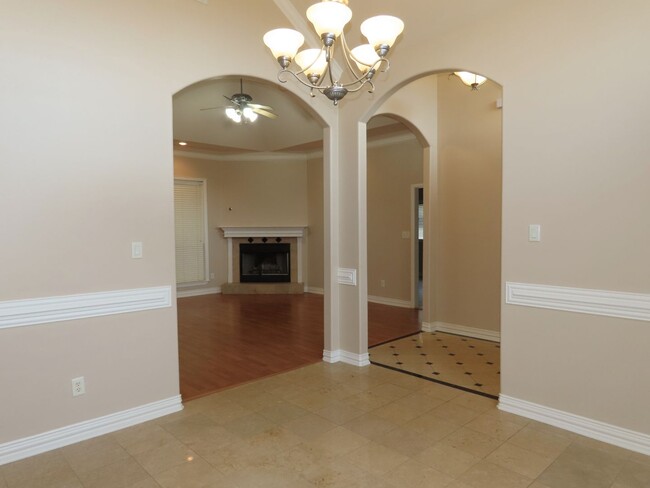 Foto del edificio - South Tyler! Gorgeous 3 Bedroom, 2.5 Bath ...