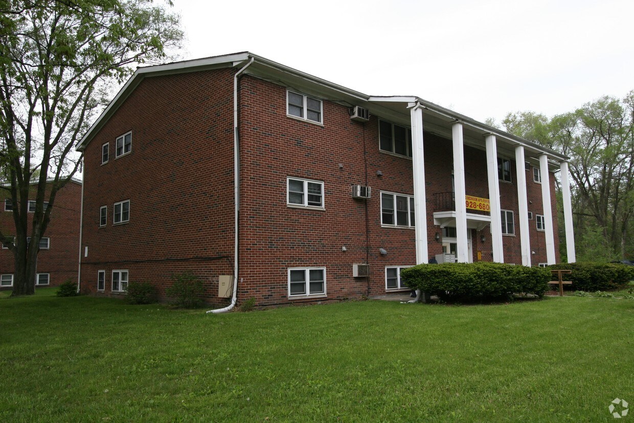 Primary Photo - 1 bedroom in Portage, IN.46368