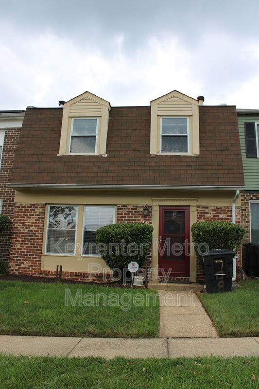 Photo - 708 Kaplan Ct Townhome
