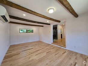 Building Photo - 1708 Cam Peralta