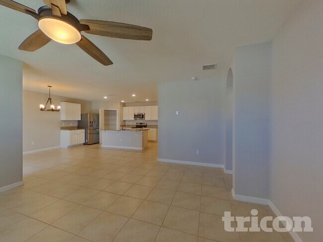Building Photo - 9013 Pinales Wy