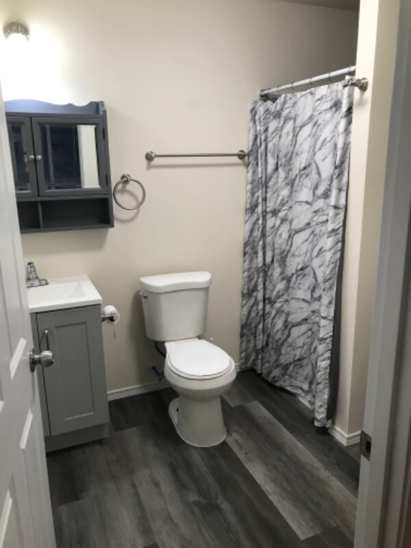 1203 Campbell Ave Unit H, Port Angeles, WA 98362 Room for Rent in