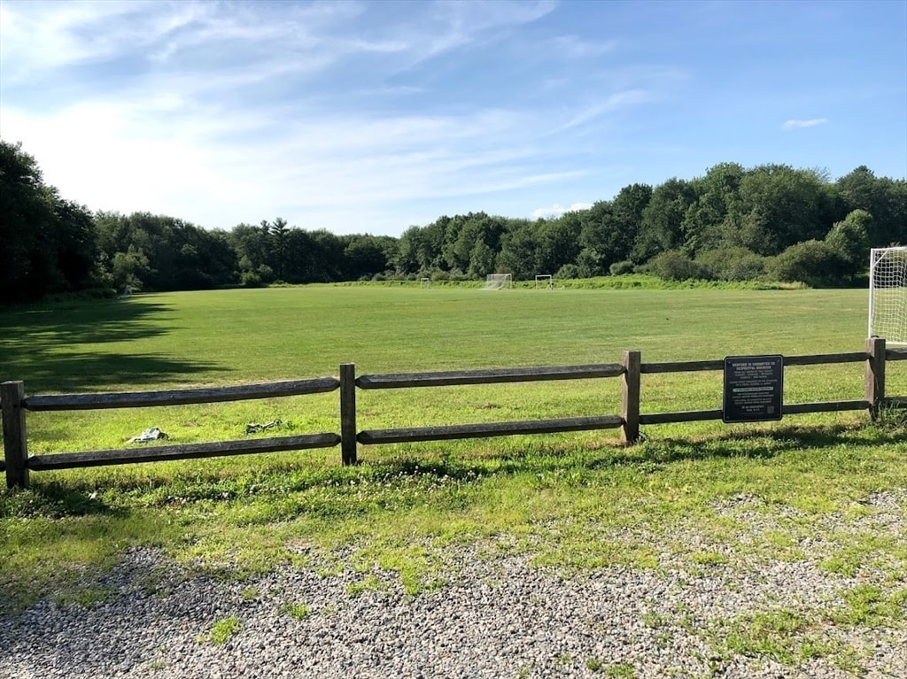 Foto principal - 15 Saran Ave