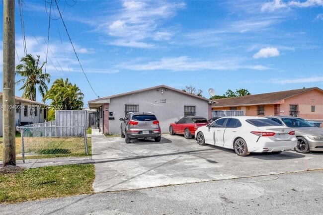 Foto del edificio - 11467 SW 215th St