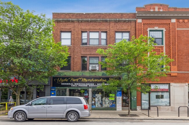Building Photo - 1443 E 53rd St