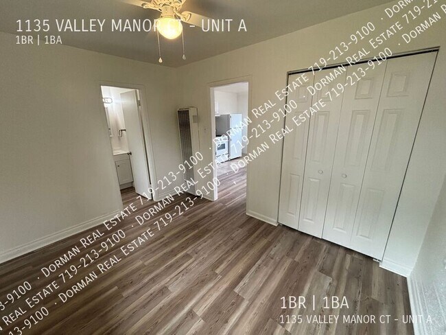 Foto del edificio - 1135 Valley Manor Ct