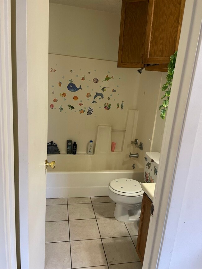 Building Photo - 2603 E Kearney St