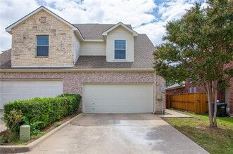 Building Photo - 1020 Rodin Ln