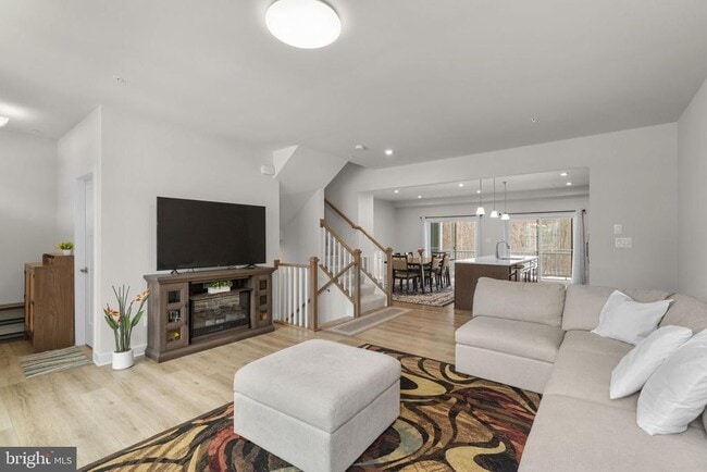 Foto del edificio - 10706 Larkswood St