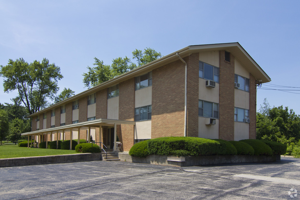 Primary Photo - Windsor Apartments