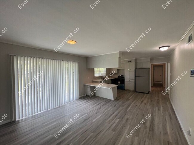 Foto del edificio - 4806 Gum Springs Rd