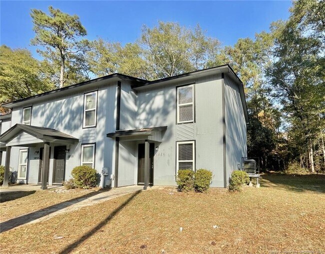 Foto del edificio - 5848 Aftonshire Dr