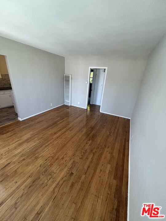 Building Photo - 3987 Denker Ave