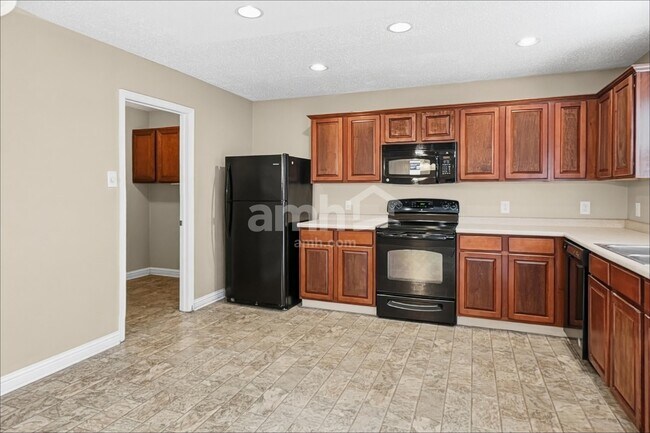 Foto del edificio - 10442 Juniper Breeze Dr