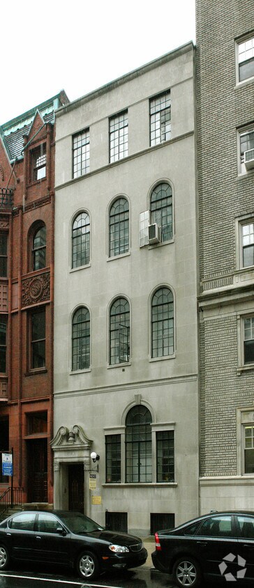 Primary Photo - 1830 Spruce St