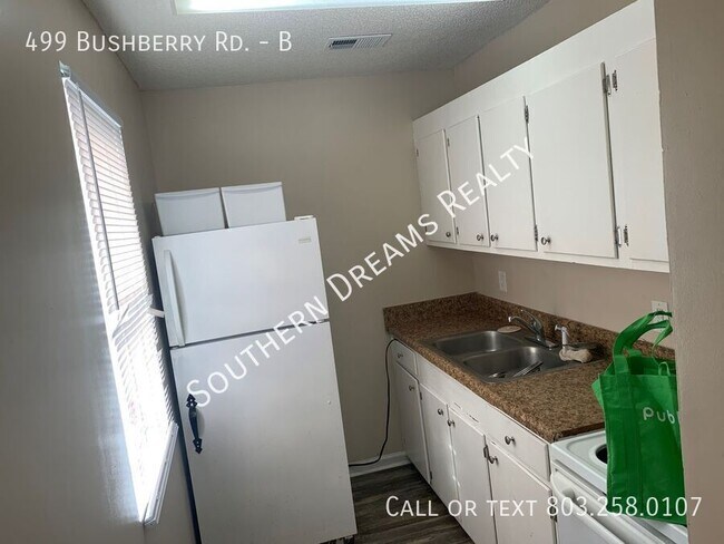 Building Photo - 499 Bushberry Rd