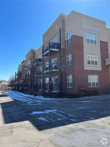 Building Photo - 5401 S Park Terrace Ave