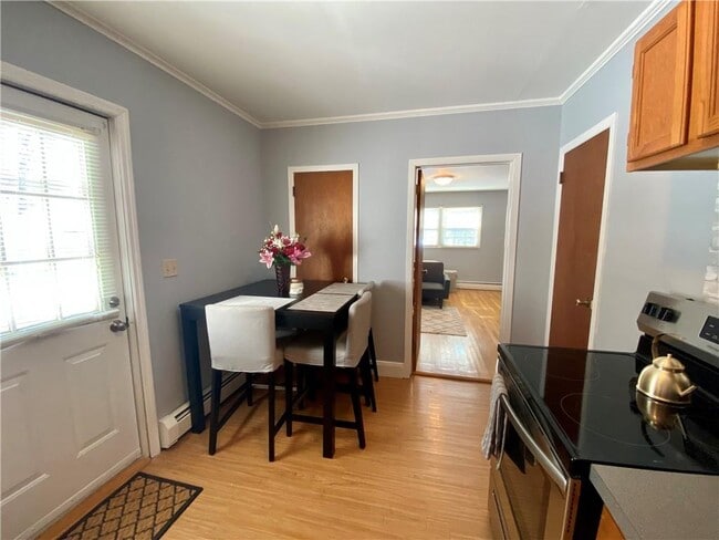Building Photo - 296 NY-82