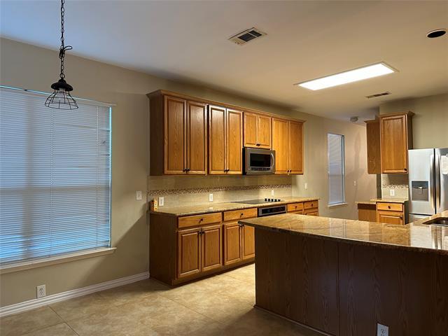 Building Photo - 3015 Honey Locust Dr