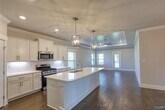 Foto principal - 126 Whitner Dr