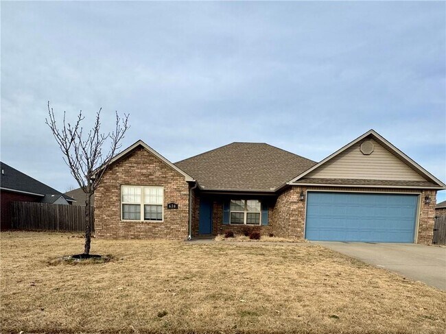 Building Photo - 630 Lasso Ln