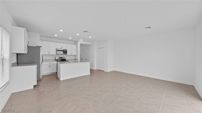 Building Photo - 4231 Caterina Ct