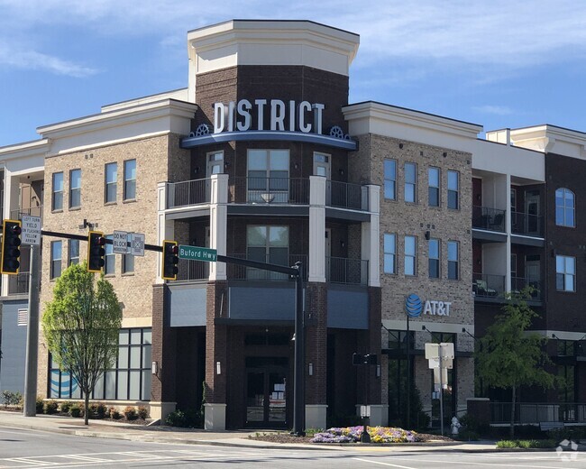 Building Photo - District at Duluth