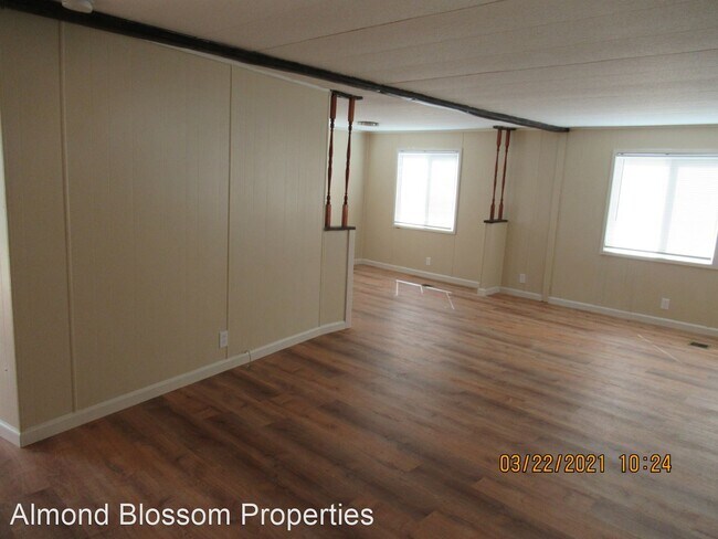 Building Photo - 2 br, 2 bath House - 518 N. Colusa St.