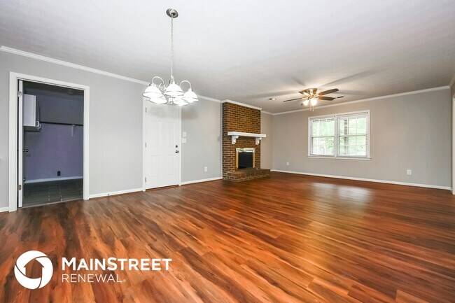 Foto del edificio - 3438 Creekwood Dr SE
