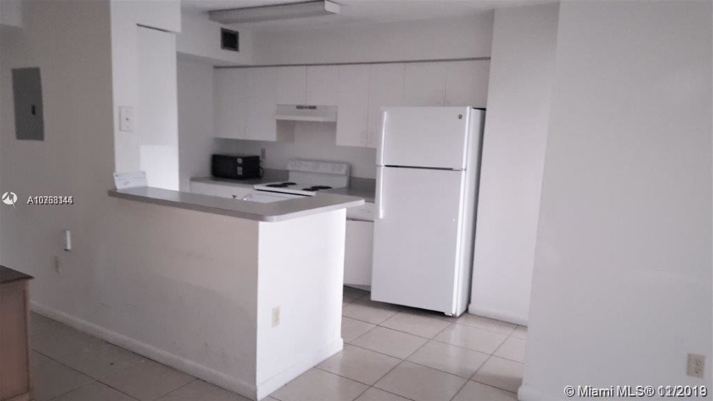 Foto principal - 15221 SW 80th St