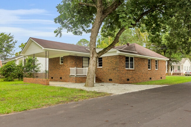 Building Photo - 1614 McKinley Ave