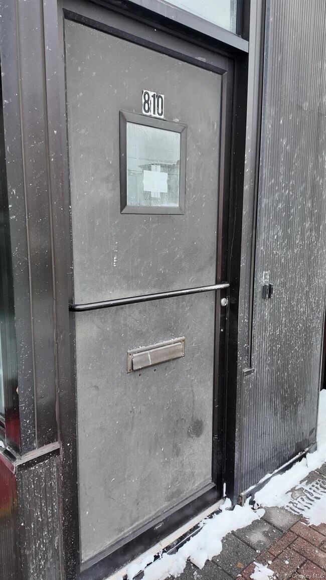 Foto del edificio - 810 Jericho Tpke