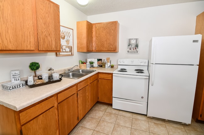 Interior Photo - Kadin Trail by Kading