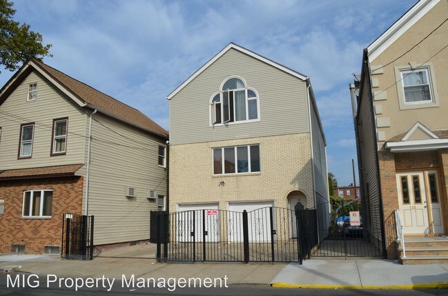 Foto del edificio - 118 Gotthardt St