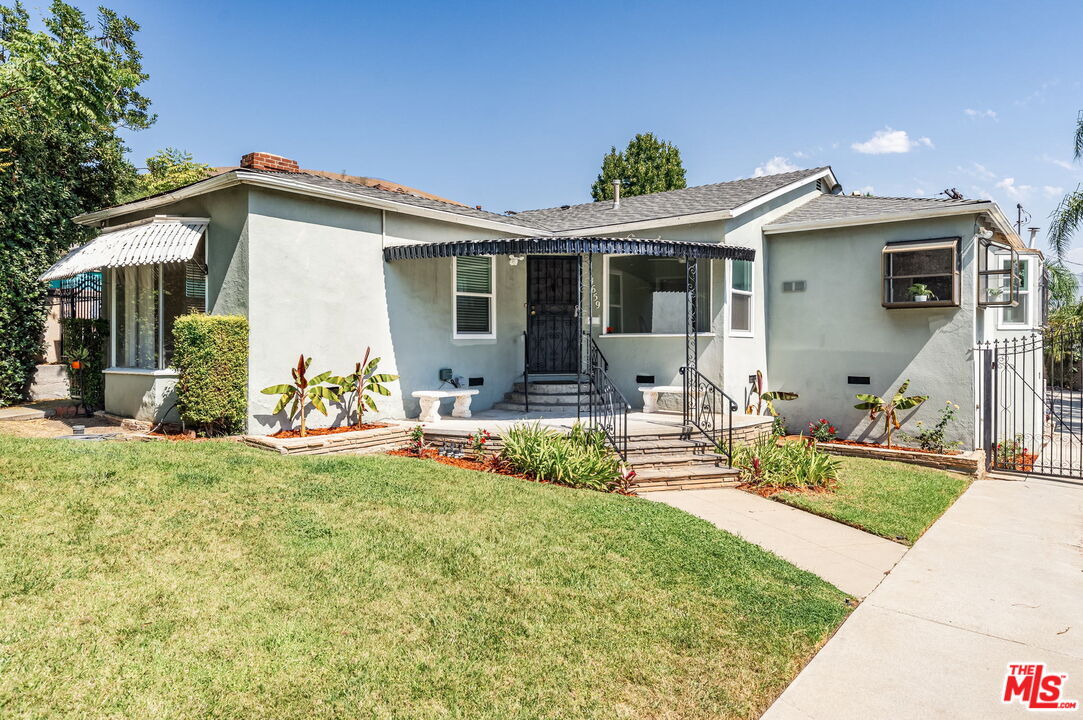 Foto principal - 4659 Druid St