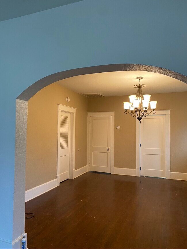 Foto del edificio - 609 N 15th St