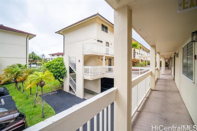 Building Photo - 350 Aoloa St