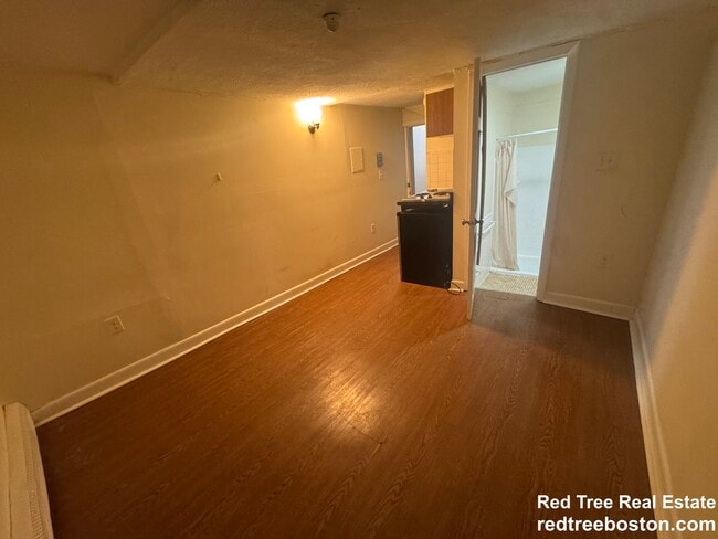 Building Photo - 49 S Huntington Ave