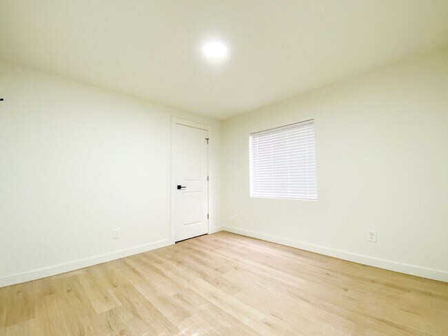 Building Photo - Modern Board and Batten Home - Renting Now...