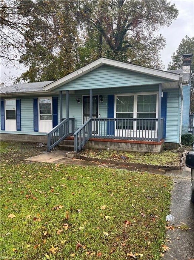 Building Photo - 116 Holland Cir